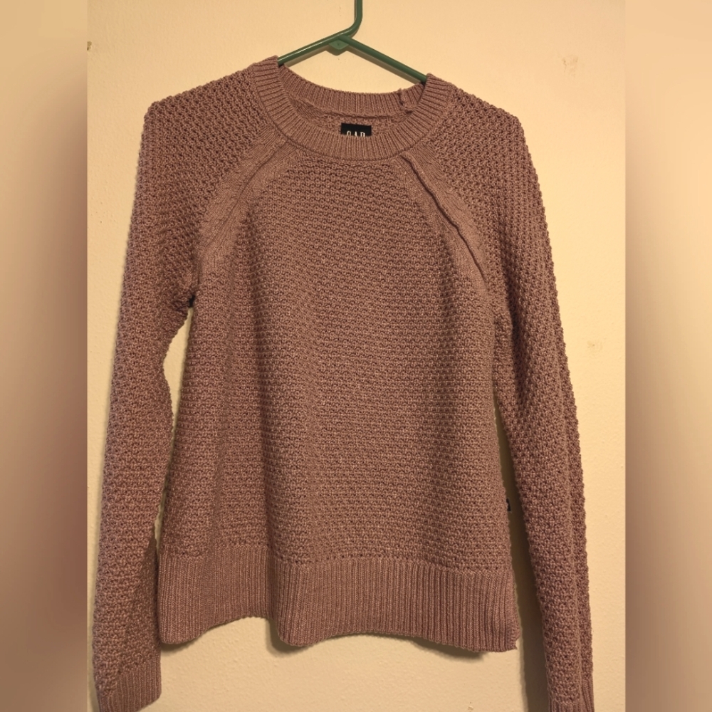 Gap size small light purple sweater